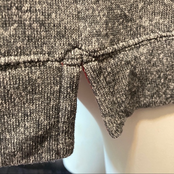 Sale 5 For $25 Roxy Sweat Shirt - Picture 7 of 10